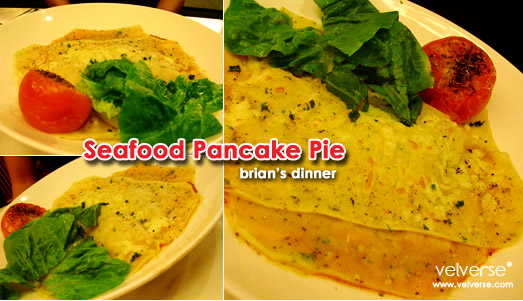Food at Paddington House of Pancakes: Seafood Pancake Pie